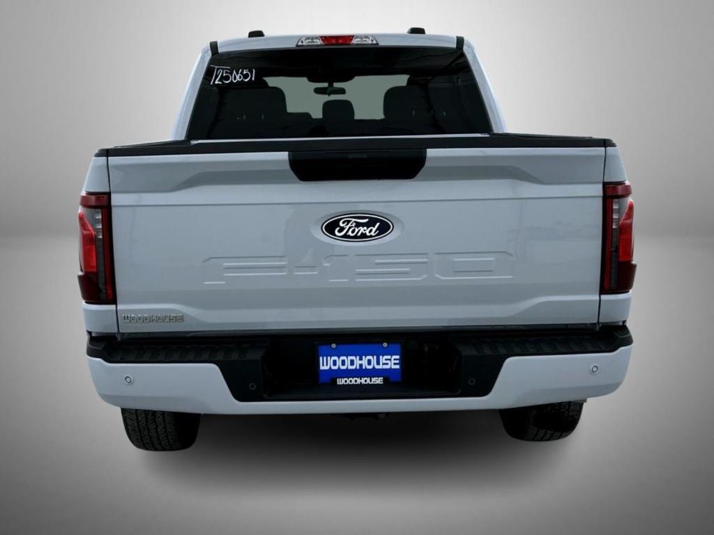 new 2025 Ford F-150 car, priced at $43,560