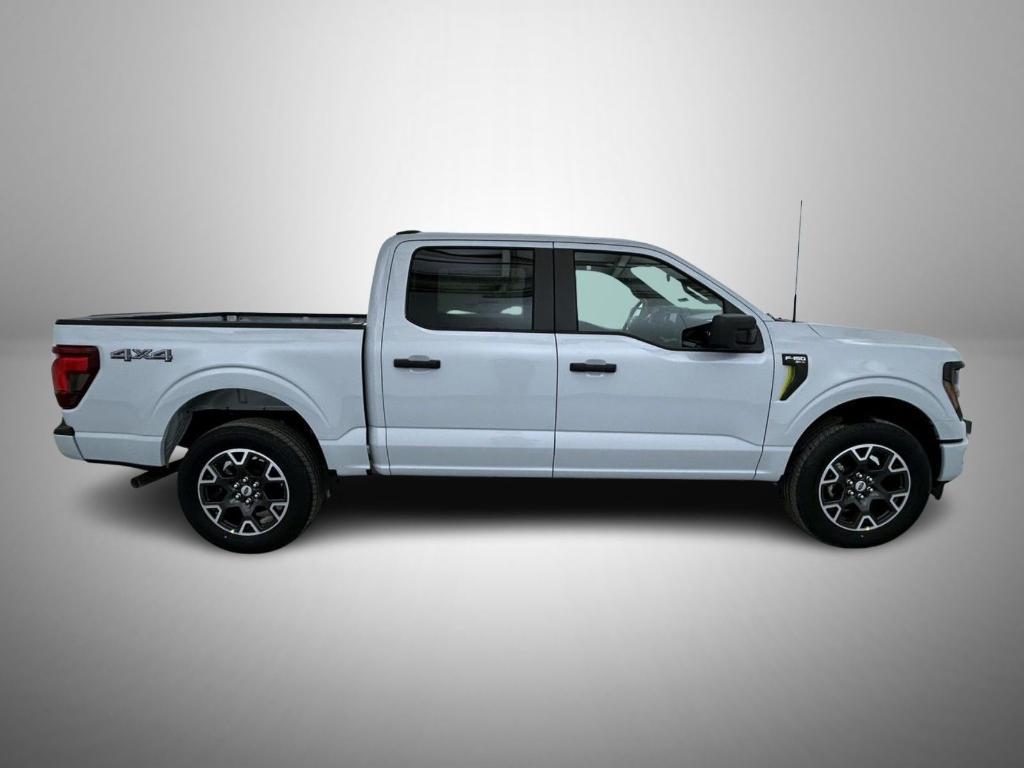 new 2025 Ford F-150 car, priced at $43,560