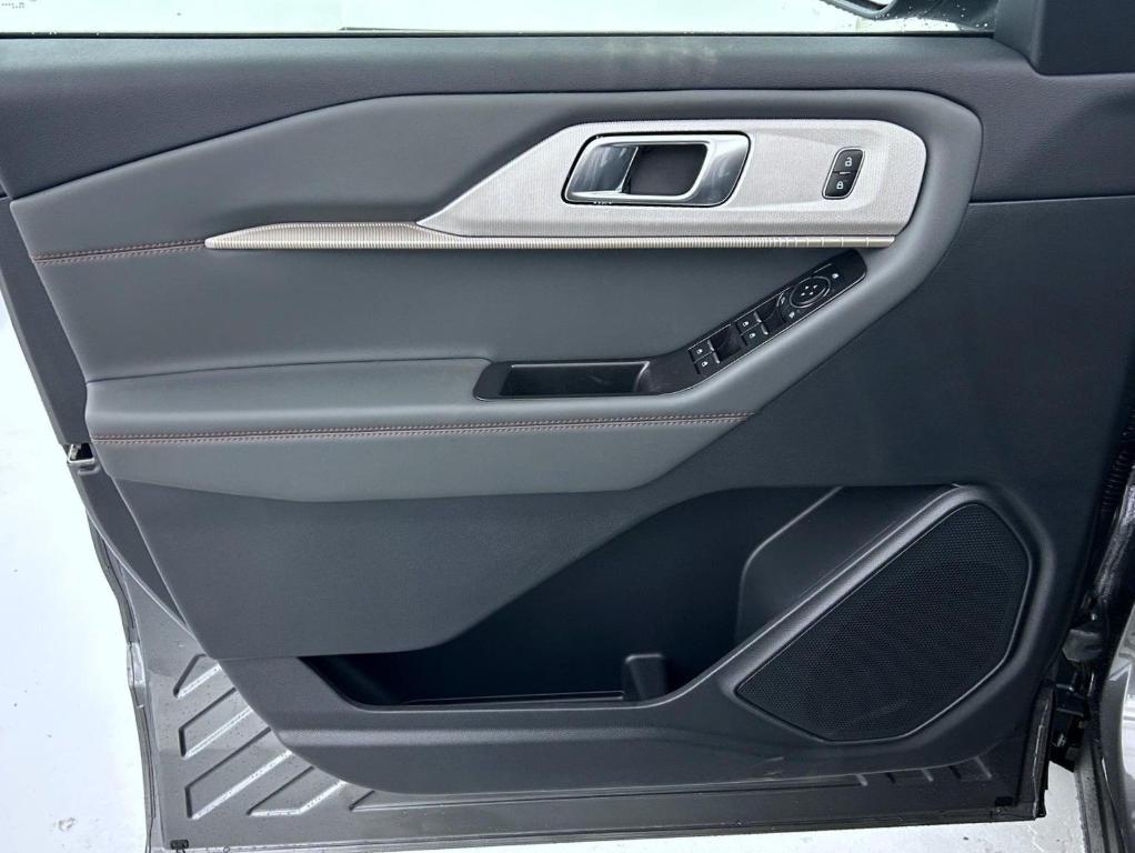 new 2026 Ford Explorer car, priced at $44,579