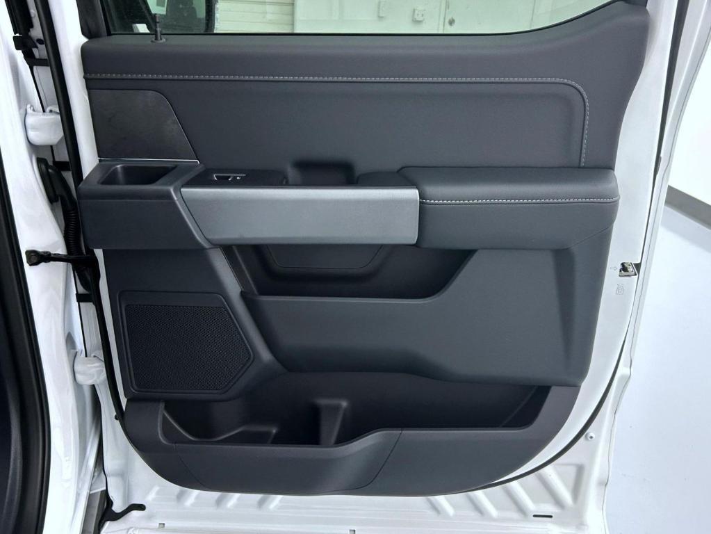 new 2025 Ford F-150 car, priced at $53,294