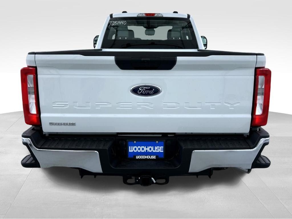 new 2025 Ford F-350 car, priced at $49,944