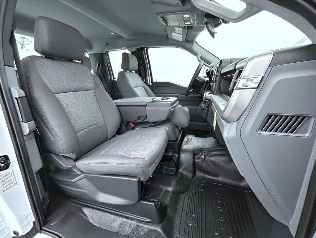new 2025 Ford F-350 car, priced at $49,944