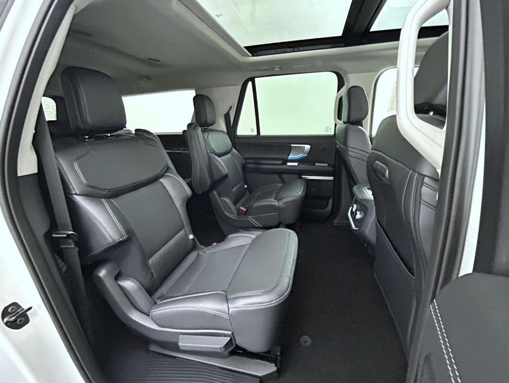 new 2025 Ford Expedition Max car, priced at $83,549