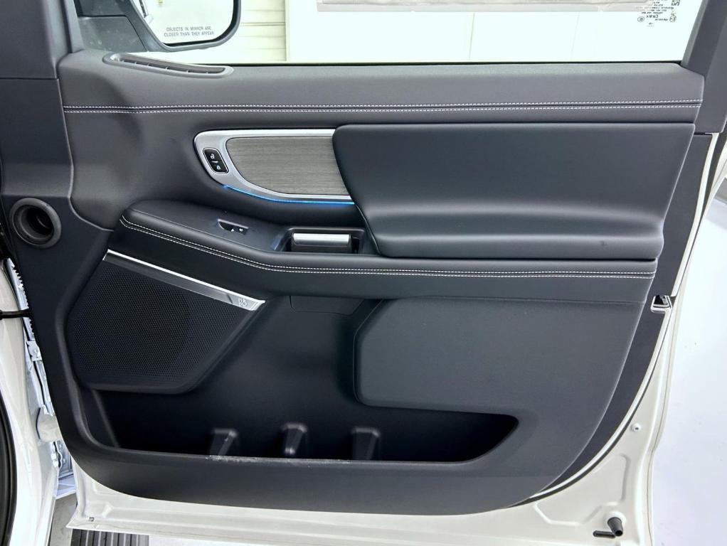 new 2025 Ford Expedition Max car, priced at $83,549