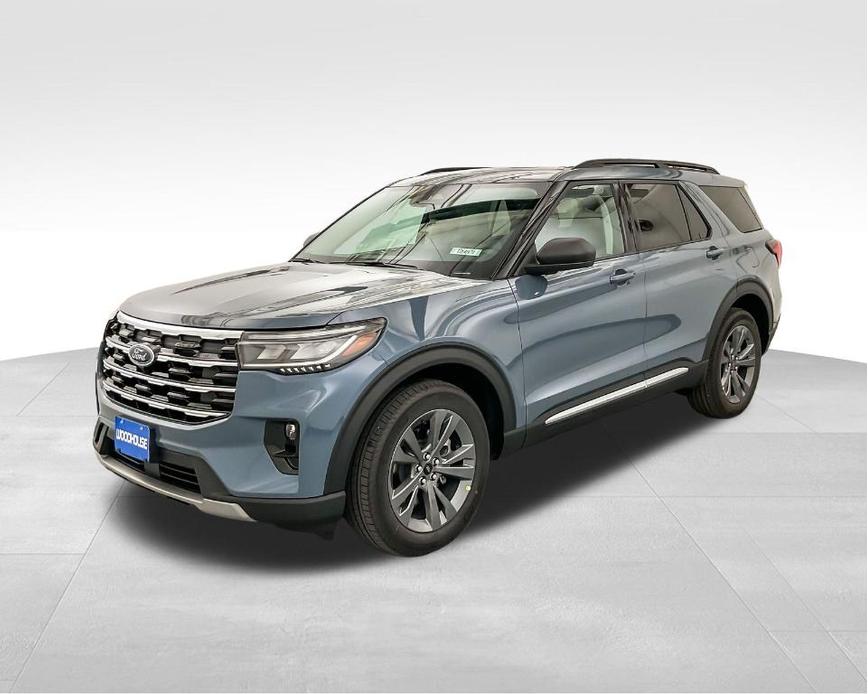 new 2025 Ford Explorer car, priced at $49,594