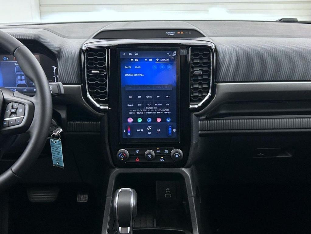 new 2025 Ford Ranger car, priced at $38,585