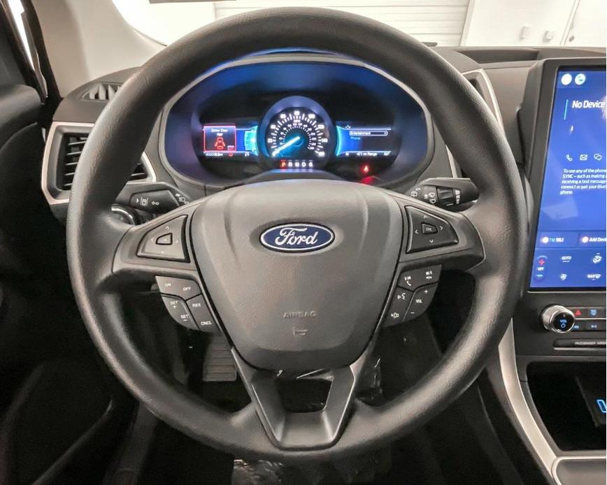 new 2024 Ford Edge car, priced at $31,524