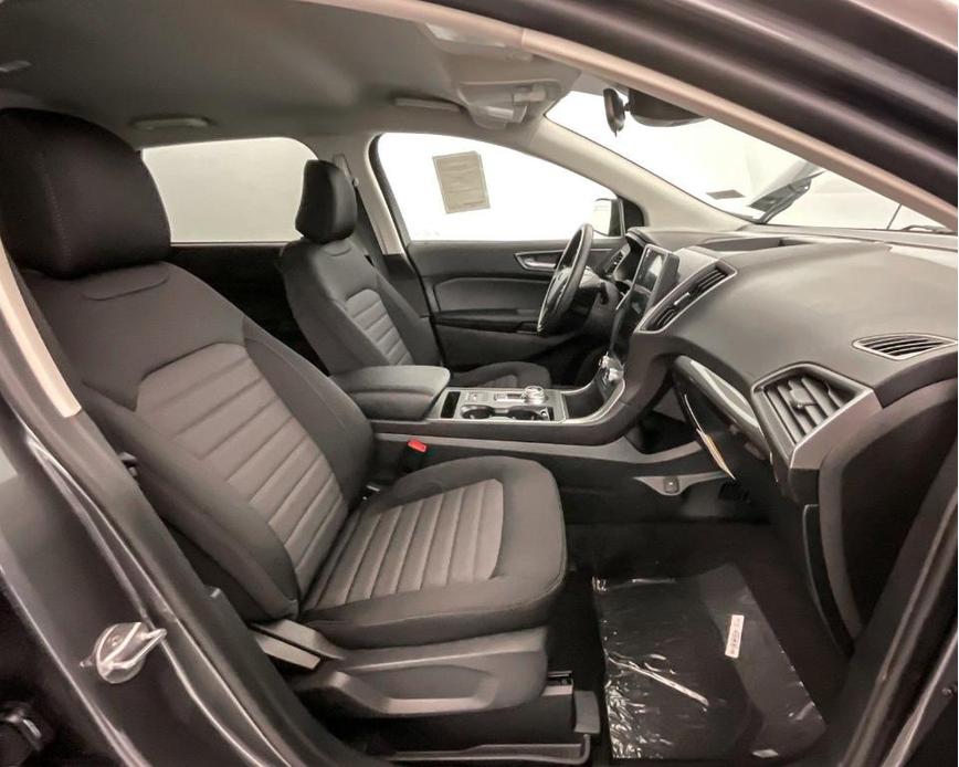 new 2024 Ford Edge car, priced at $31,524