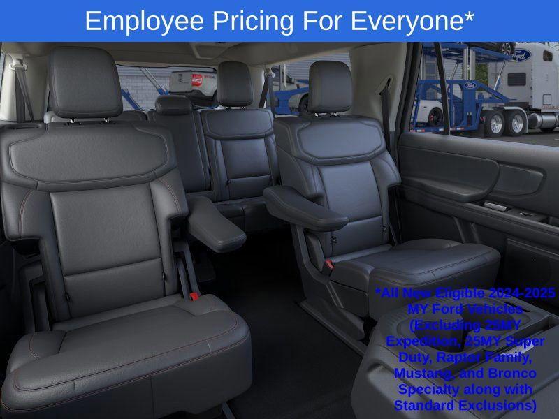 new 2025 Ford Expedition Max car, priced at $75,004
