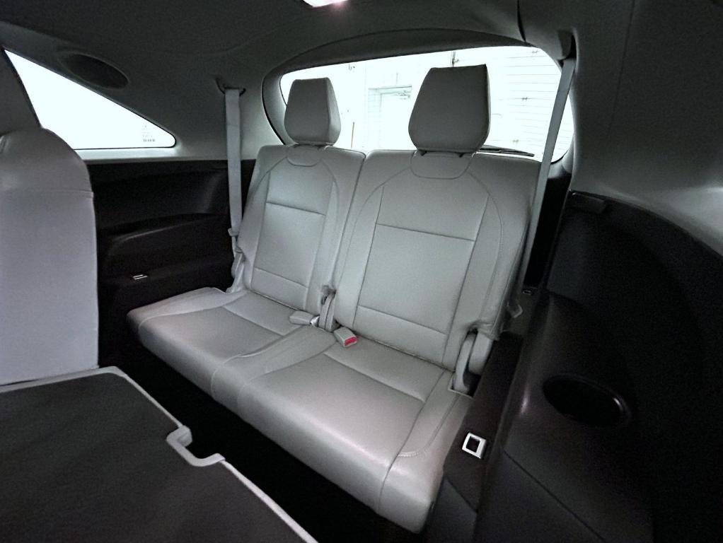 used 2017 Acura MDX car, priced at $20,667