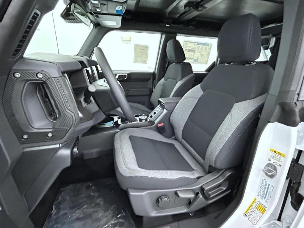 new 2025 Ford Bronco car, priced at $41,475