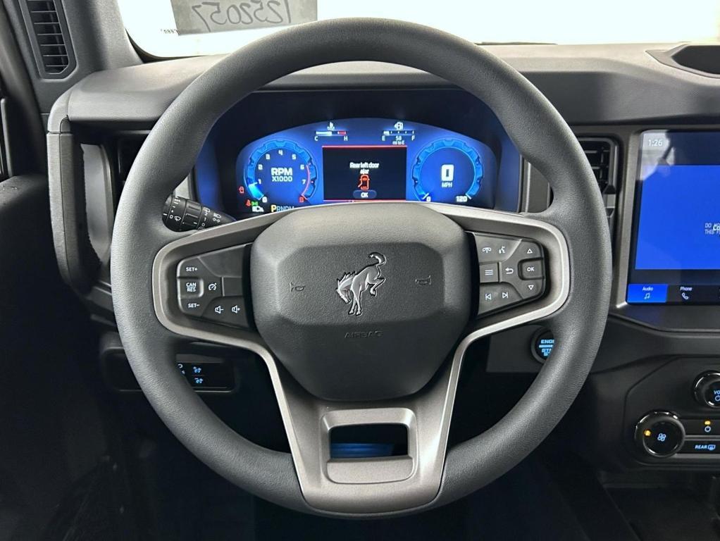 new 2025 Ford Bronco car, priced at $41,475