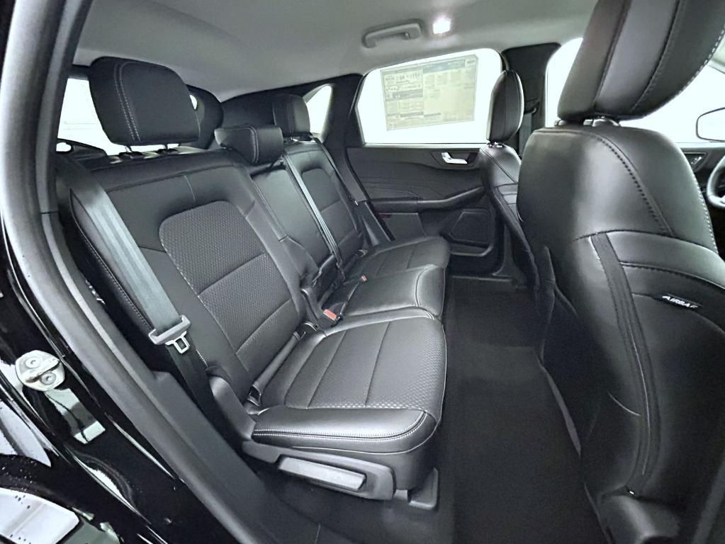 new 2025 Ford Escape car, priced at $31,552