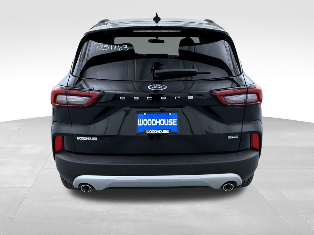 new 2025 Ford Escape car, priced at $31,552