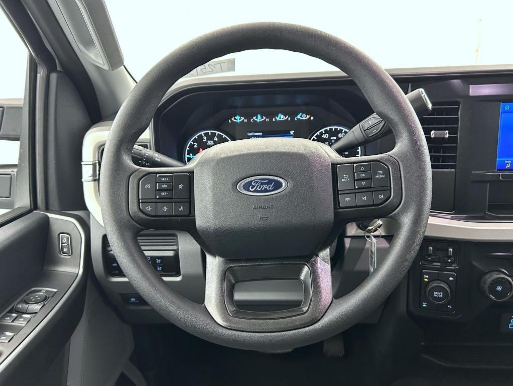 new 2025 Ford F-250 car, priced at $55,649
