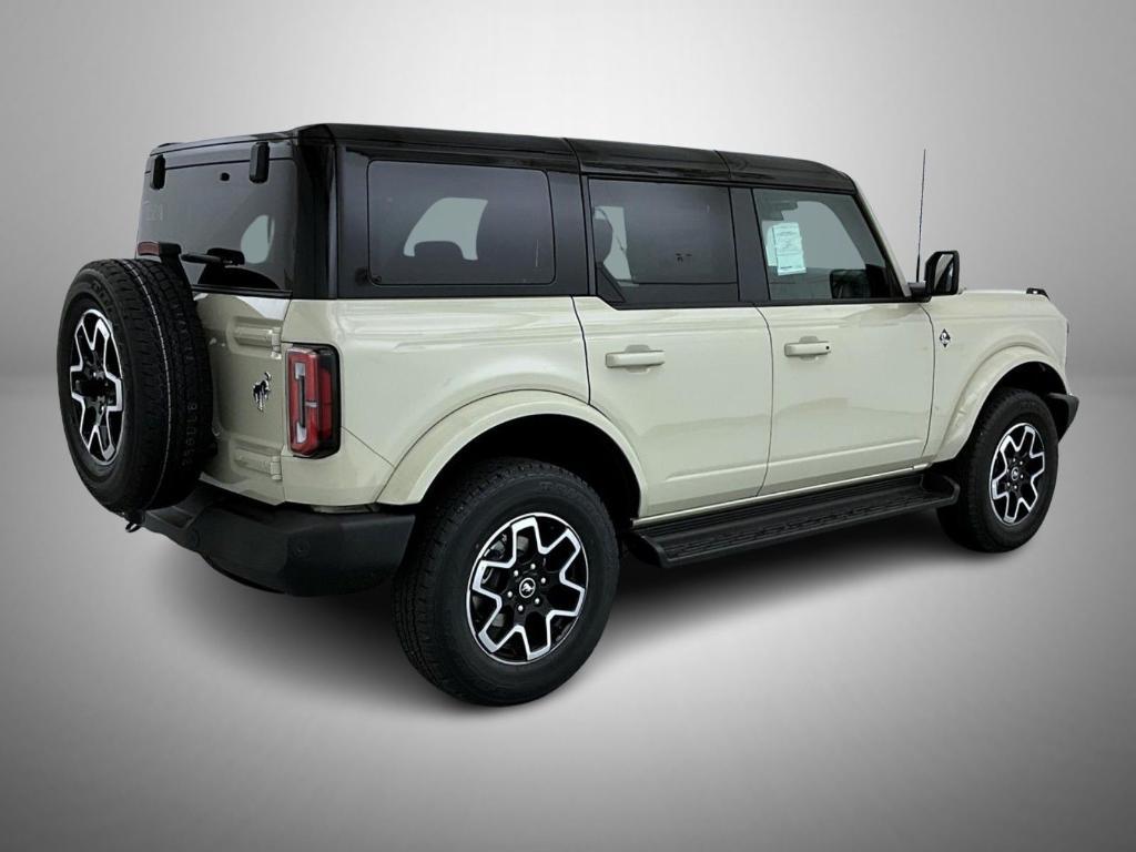 new 2025 Ford Bronco car, priced at $52,841