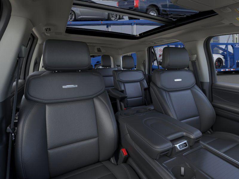 new 2025 Ford Expedition car, priced at $78,947