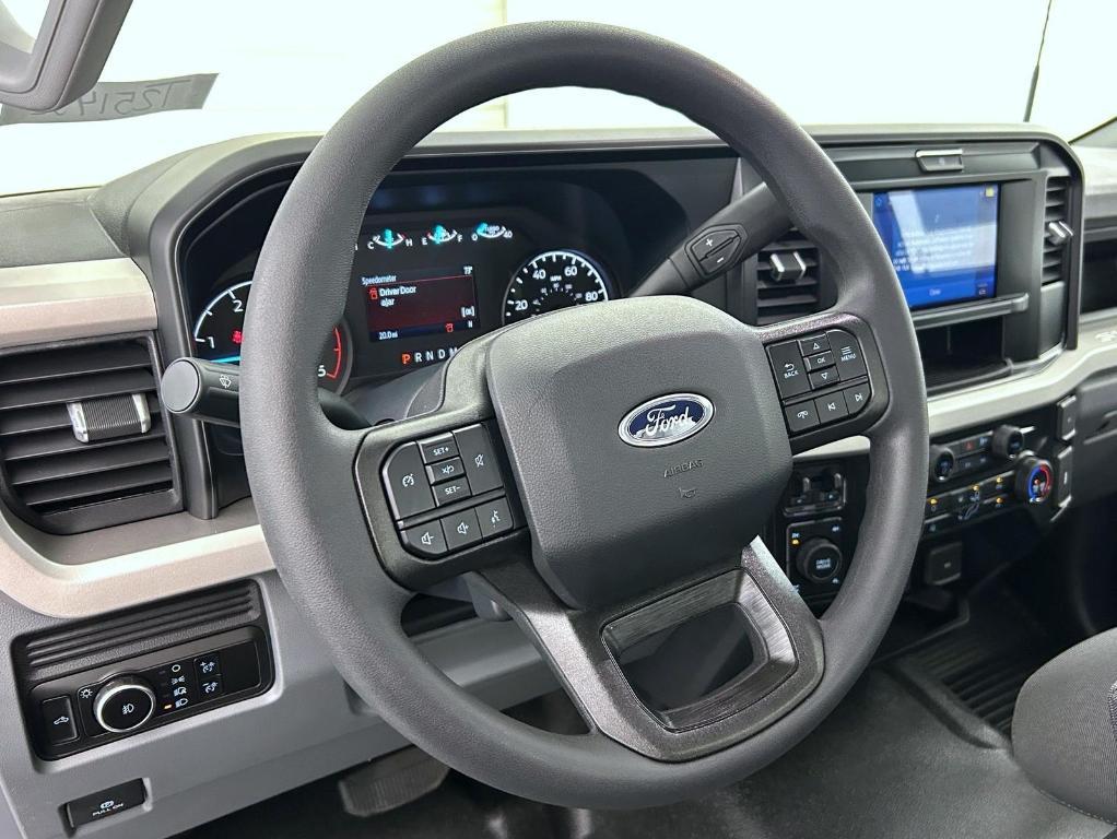 new 2025 Ford F-350 car, priced at $57,774