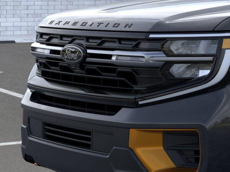 new 2025 Ford Expedition car, priced at $82,538