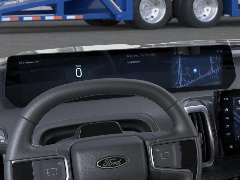 new 2025 Ford Expedition car, priced at $82,538