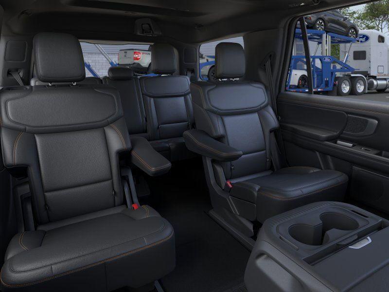 new 2025 Ford Expedition car, priced at $82,538