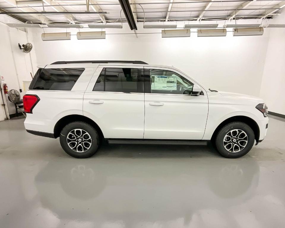 new 2024 Ford Expedition car, priced at $56,179