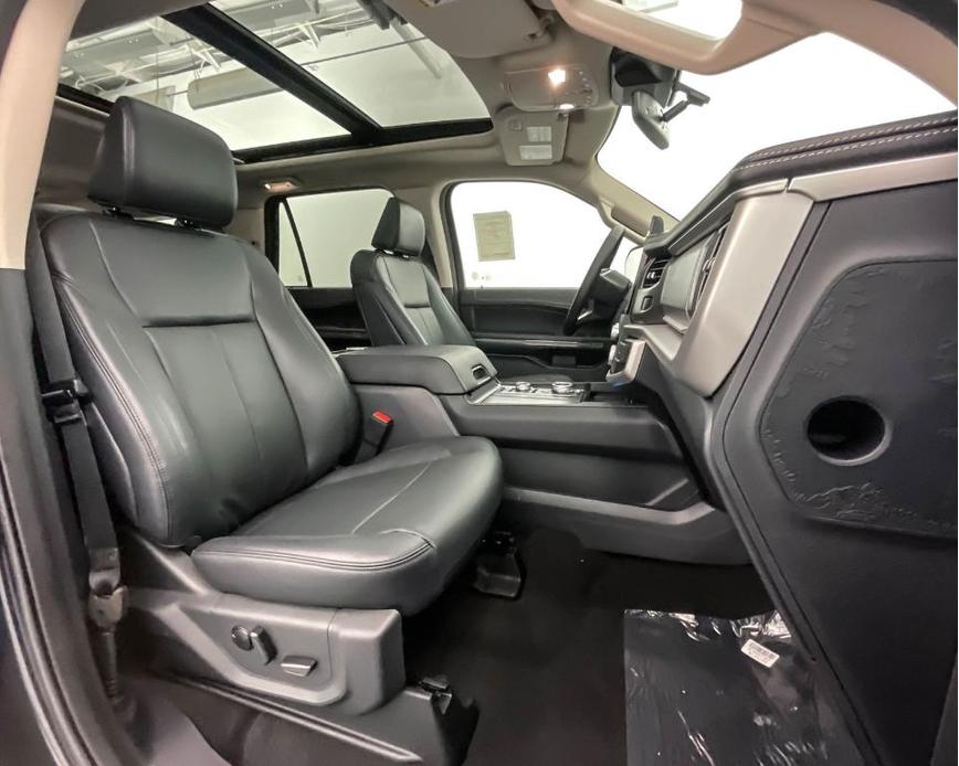 new 2024 Ford Expedition Max car, priced at $67,399