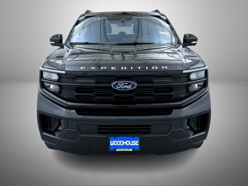 new 2025 Ford Expedition car, priced at $67,718
