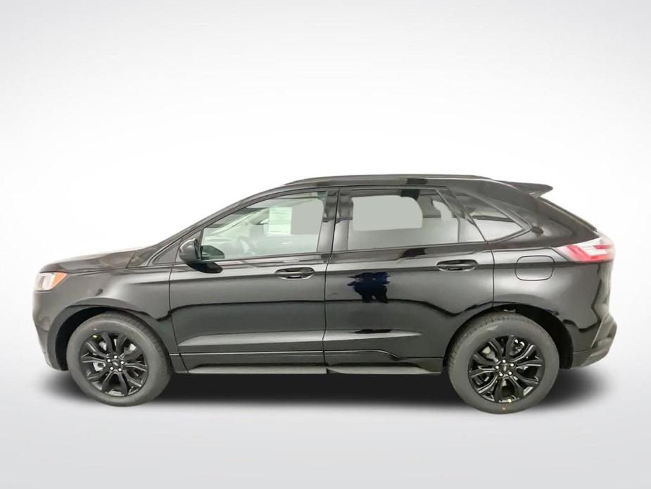 new 2024 Ford Edge car, priced at $33,819