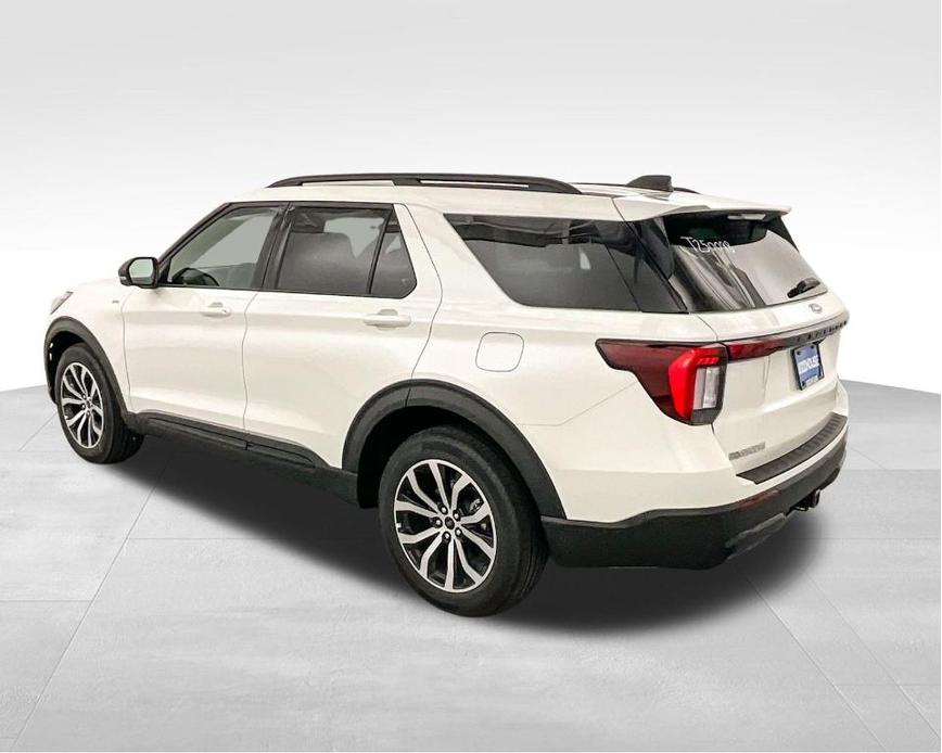 new 2025 Ford Explorer car, priced at $48,204