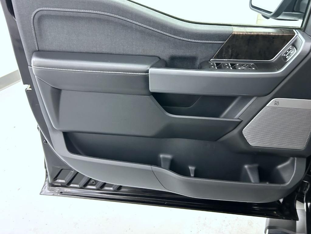 used 2021 Ford F-150 car, priced at $35,352
