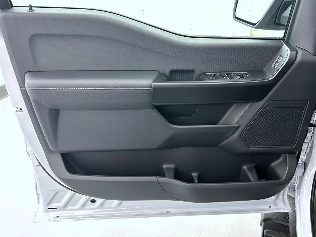 new 2025 Ford F-150 car, priced at $49,524