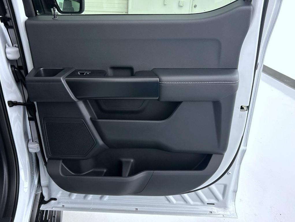 new 2025 Ford F-150 car, priced at $49,524