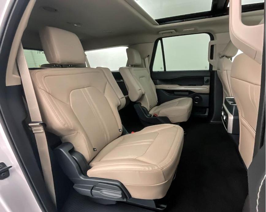 new 2024 Ford Expedition Max car, priced at $72,699