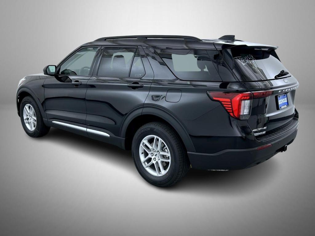 new 2025 Ford Explorer car, priced at $38,381