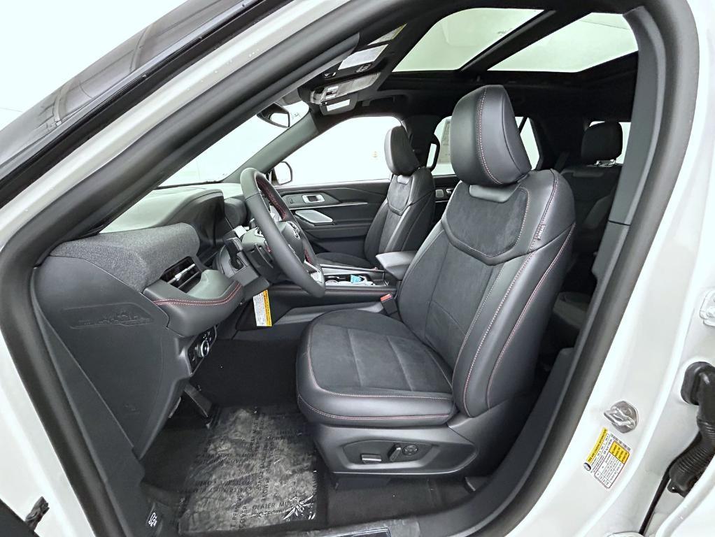 new 2025 Ford Explorer car, priced at $56,760