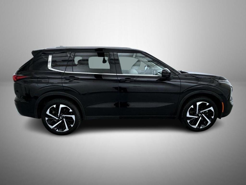 used 2022 Mitsubishi Outlander car, priced at $20,292
