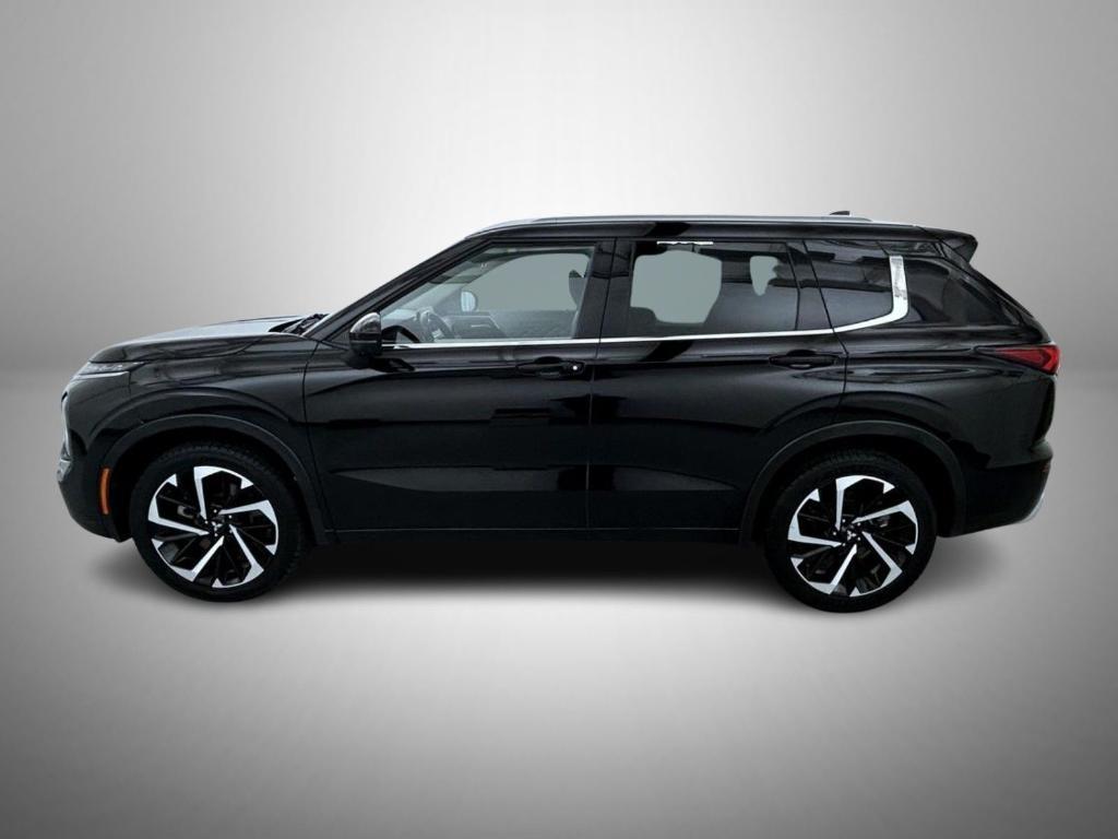 used 2022 Mitsubishi Outlander car, priced at $20,292