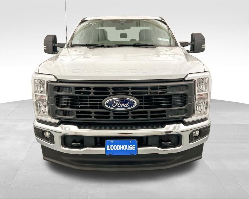 new 2024 Ford F-350 car, priced at $49,199