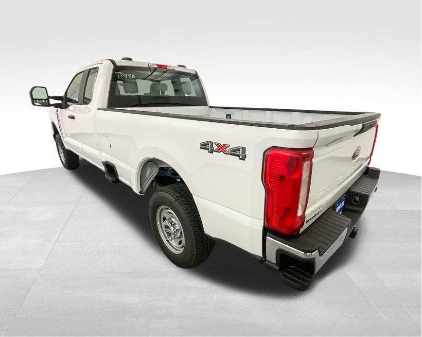 new 2024 Ford F-350 car, priced at $49,199