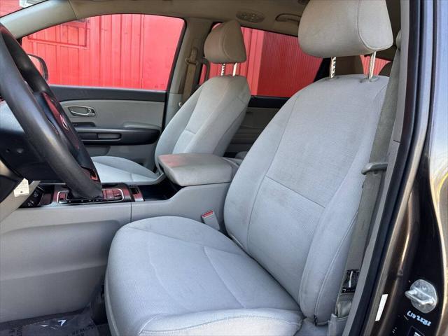 used 2015 Kia Sedona car, priced at $10,499