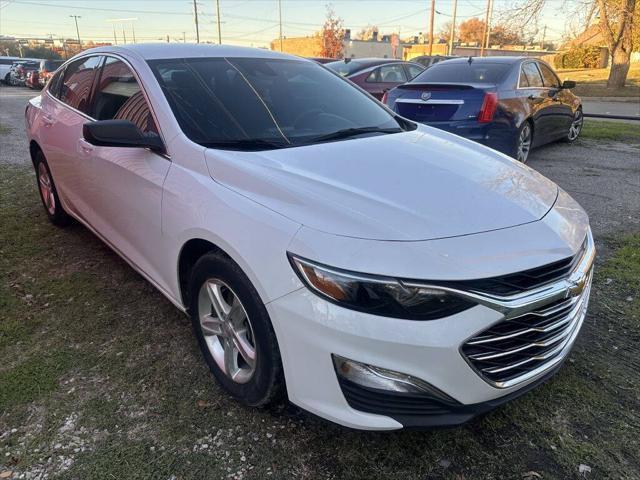 used 2023 Chevrolet Malibu car, priced at $14,499