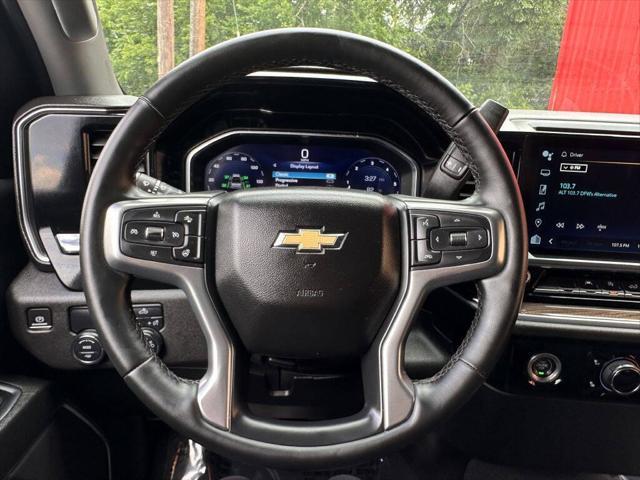 used 2024 Chevrolet Silverado 1500 car, priced at $30,999