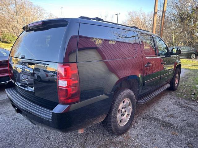 used 2013 Chevrolet Suburban car, priced at $11,999