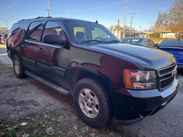 used 2013 Chevrolet Suburban car, priced at $11,999