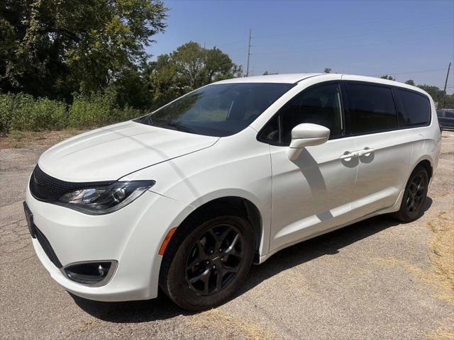 used 2020 Chrysler Pacifica car, priced at $18,499