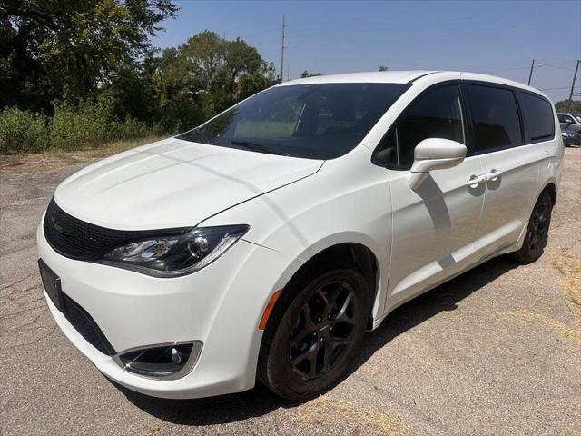 used 2020 Chrysler Pacifica car, priced at $18,499