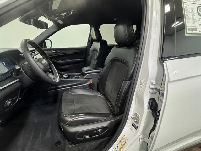 used 2024 Jeep Grand Cherokee L car, priced at $35,283