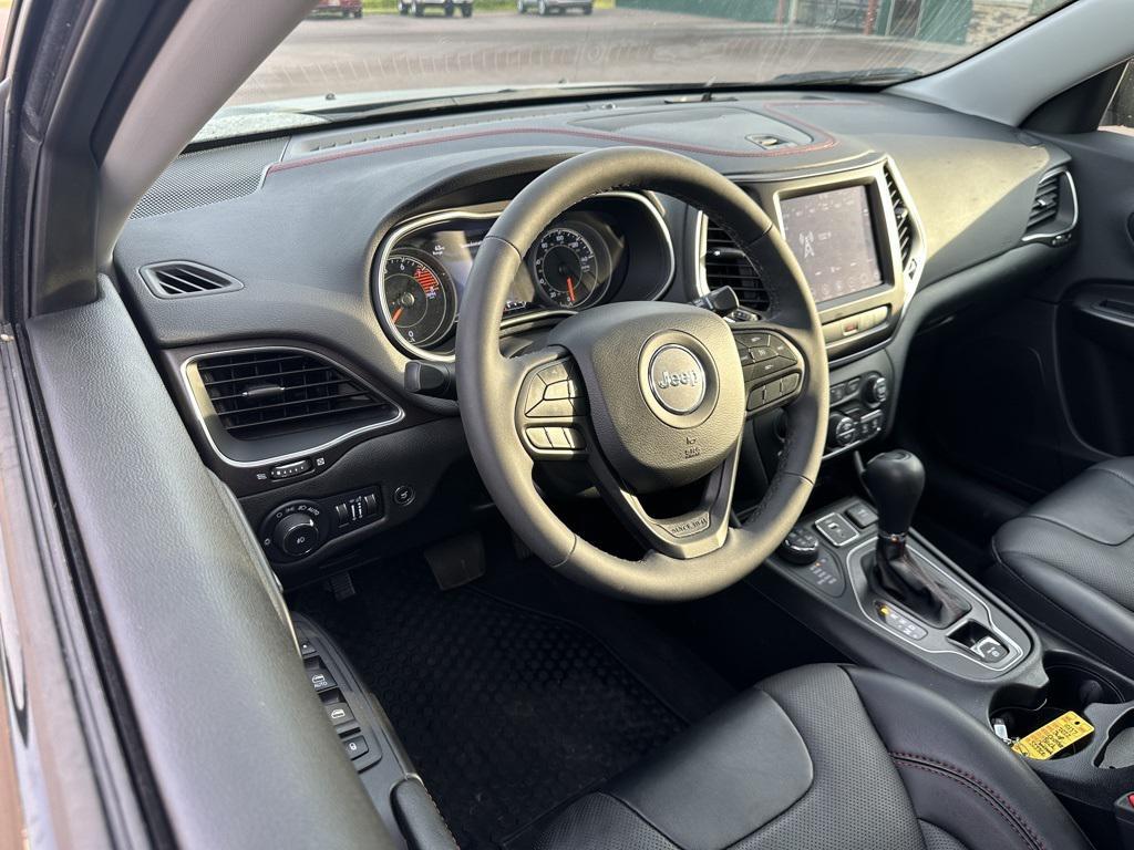 used 2022 Jeep Cherokee car, priced at $27,952