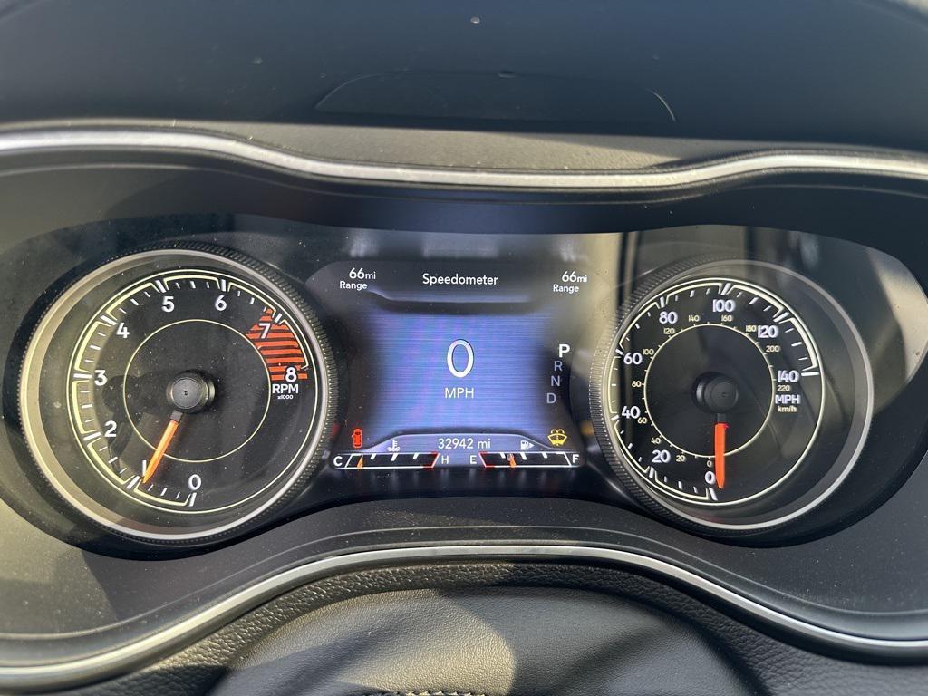 used 2022 Jeep Cherokee car, priced at $27,952